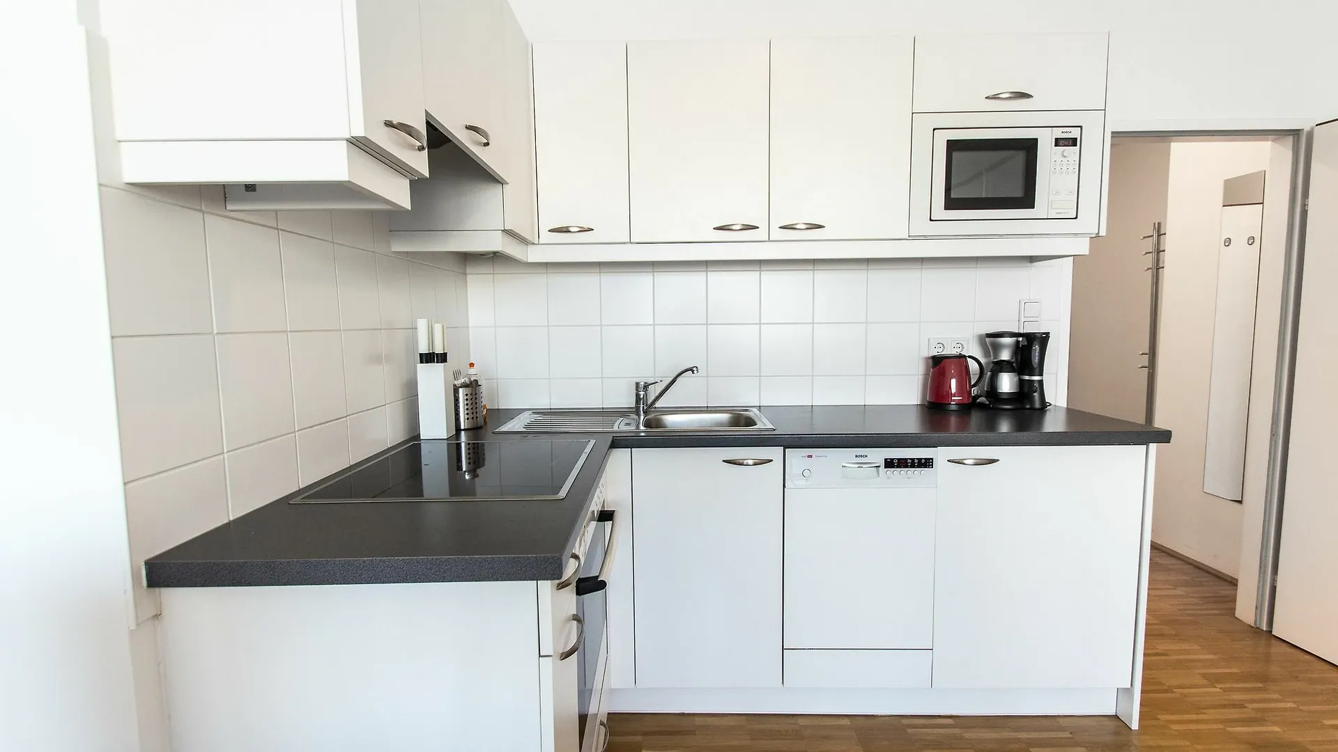Living Schwedenplatz Apartment Vienna 0*,